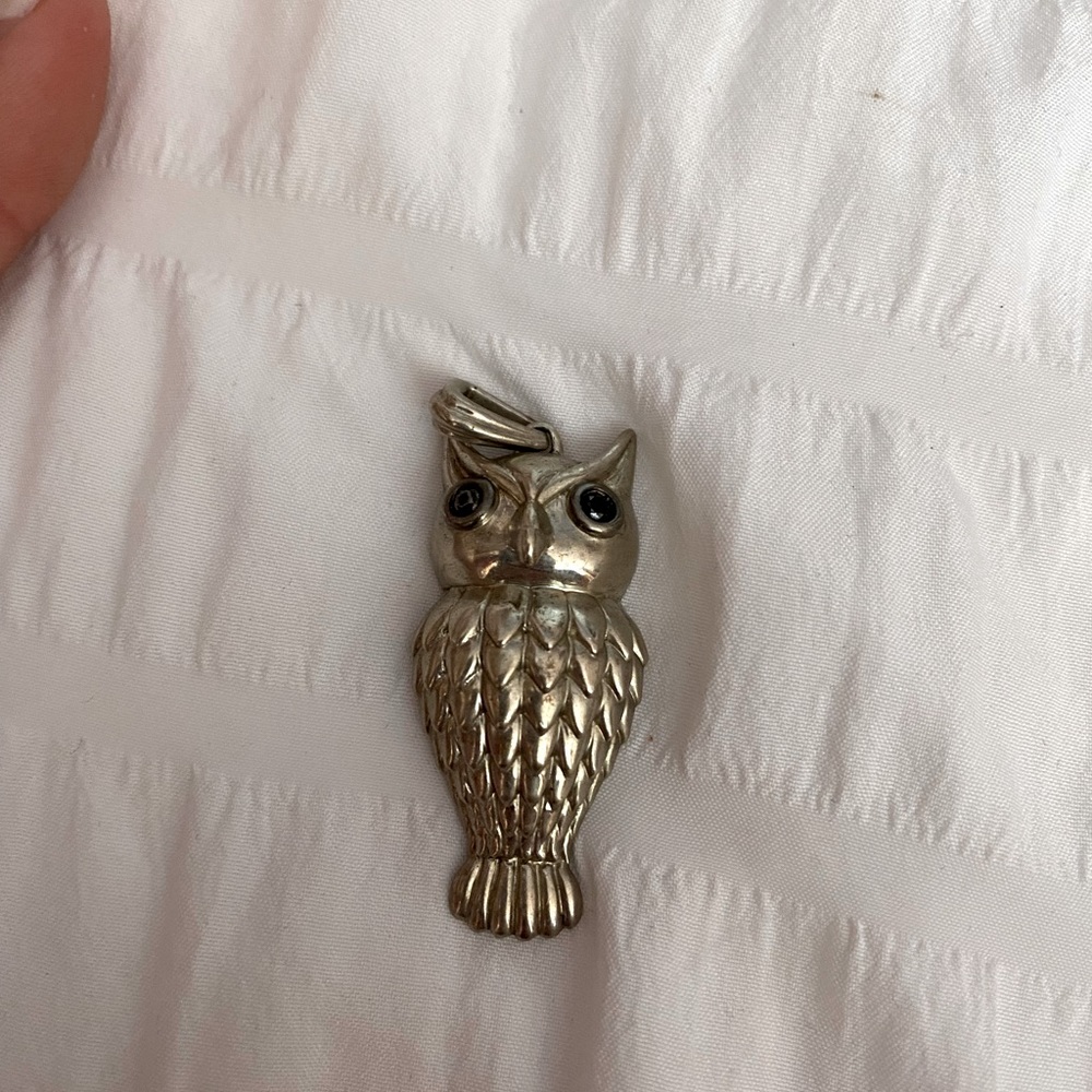 silver owl pendent, black synthetic black diamond